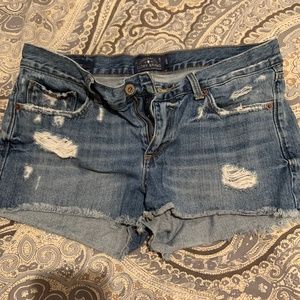 Mid-Rise Cut Off Shorts